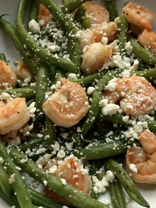 Sauté de crevettes et haricots - recette