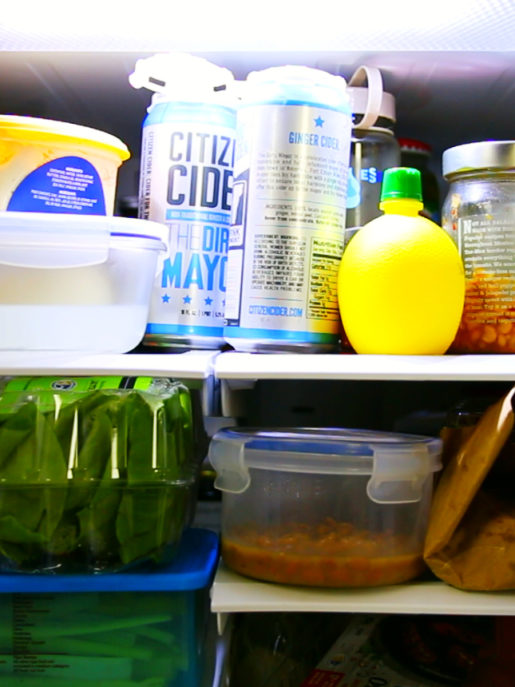 Comment nettoyer le frigo en mode zéro déchet - vidéo