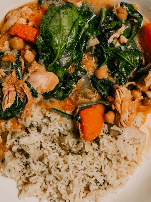 Recette de curry au poulet à la mijoteuse facile - cuisine simple