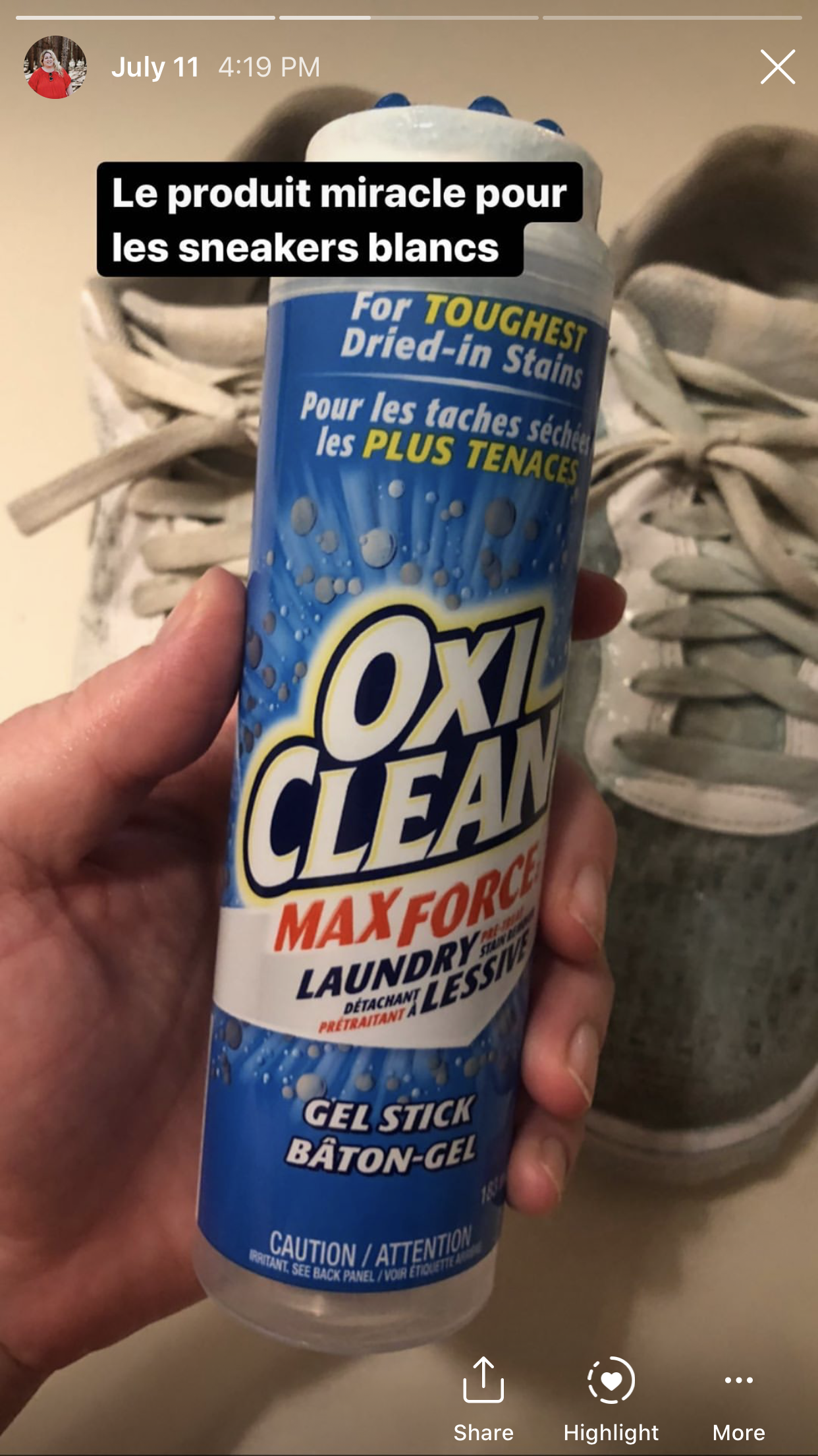Ce produit pour nettoyer les souliers blancs ferait des miracles