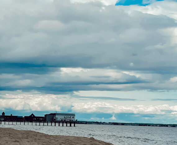 Old Orchard Beach - Waves Oceanfront Resort